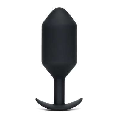 Черная пробка для ношения Snug Plug 7 - 18 см. Длина: 18 см. Диаметр: 6.35 см. Анальный плаг из черного силикона от профессионального секс-тренера из США. При весе 600 граммов Snug Plug 7 входит в число самых тяжелых анальных плагов в мире и предлагает максимальное ощущение наполненности, как никакие другие. Имеет специальную форму скругленной торпеды, которая наиболее комфортно ощущается внутри тела и которую легко вводить. Длинная шея диаметром 1,9 см между самим плагом и ограничительным основанием позволяет пробке двигаться внутри тела, что обеспечивает особую стимуляцию анального канала. Внутри силиконовой оболочки 2 металлических шара, которые создают уникальные ощущения наполненности. Мягкое, но надежное основание делает ношение пробки безопасным. Рабочая длина - 17,4 см. Вес - 600 гр. Страна: США. Материал: силикон.