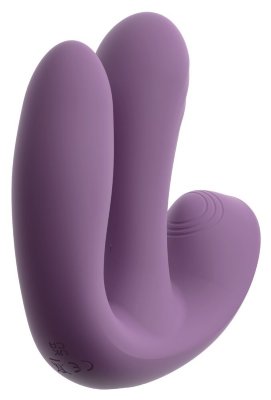 Фиолетовый тройной вибратор MIREVA RC Triple Hands-Free Vibrator Длина: 12.2 см. Тройной вибратор с 3 функциями. С пультом дистанционного управления (радиус действия 8 м). Одновременное вагинальное, клиторальное и анальное воздействие. 3 тихих мотора. Функция толкания для вагины в 10 режимах. Постукивающие импульсы для клитора в 10 режимах. Анальная вибрация в 10 режимах. Слегка гибкий - отлично адаптируется. Шелковистый мягкий силикон. Перезаряжаемый - в комплекте USB-кабель для зарядки. Рабочая длина вагинального отростка - 10 см., диаметр - 3,1 см. Страна: Китай. Материал: силикон. Батарейки: встроенный аккумулятор.