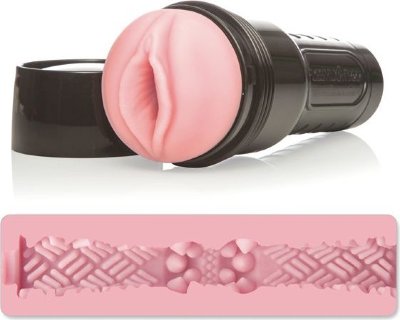 Мастурбатор-вагина Fleshlight - Go Surge Pink Lady Длина: 2 см. Реалистичная игрушка для мужчин, которые хотят сохранить свой маленький секрет в тайне. Мастурбатор Fleshlight - Go Surge Pink Lady имитирует женскую вагину, внутри которой расположен уникальный рельеф. Такого секса вам не подарит даже реальная партнерша! Вставка-вагина расположена в стильном корпусе-фонарике. Такой дизайн игрушки позволит вам легко спрятать её от посторонних глаз и взять с собой в командировку. Вагина изготовлен из супер мягкого материала. В его составе нет вредных для организма веществ, он не липнет, не имеет запаха и свойства накапливать на своей поверхности бактерии. Внутри мастурбатор снабжен рельефом, который призван усилить ваши ощущения. Различные рёбрышки, шишечки и впадины окажут потрясающее воздействие на член по всей его длине. Корпус игрушки снабжен клапаном. Он позволит создать ощущение всасывания и легко очистить мастурбатор после эротической игры. Страна: США. Материал: Super Skin.