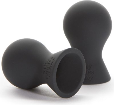 Вакуумные помпы для сосков Nothing but Sensation Вакуумные помпы для сосков Nothing but Sensation. Отлично сжимают соски, усиливая возбуждение. Страна: Великобритания. Материал: силикон.