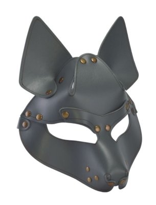 Серая маска Wolf с клепками Брутальная объемная маска WOLF - это незаменимый аксессуар для ценителей властных БДСМ игр, тематических вечеринок и фотосессий. Изготовлена маска из натуральной толстой кожи серого цвета с применением никелированной фурнитуры. Размер маски универсальный, благодаря резинке и пряжке-регулятору. Страна: Россия. Материал: натуральная кожа.