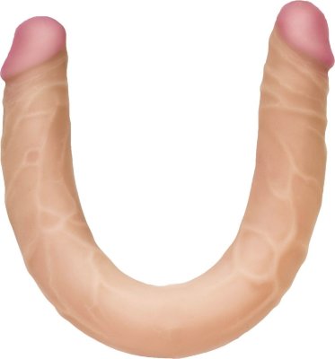 Двусторонний фаллос из неоскина Lesbi - 47,8 см. Длина: 48 см. Диаметр: 4.3 см. Сдвоенный фаллоимитатор не имеет аналогов на рынке по своим конструктивным решениям и свойствам. Изделие представляет из себя полужесткий эластичный каркас из материала TPR, покрытый слоем очень мягкой, бархатистой «кожи» из неоскин. Такая композитная конструкция позволяет создать довольно близкую имитацию «биологического прототипа». Упругость каркаса в сочетании с растяжимостью и эластичностью верхнего слоя не травмирует слизистую и мягкие ткани. Этому способствует и залитая гелеобразным материалом, безопасная головка. Особое внимание уделено токсикологической безопасности: в отличии от импортных аналогов, в качестве основного компонента (пластификатора) используется медицинское вазелиновое масло. Диаметр головки - 3,6 см. Страна: Россия. Материал: неоскин.