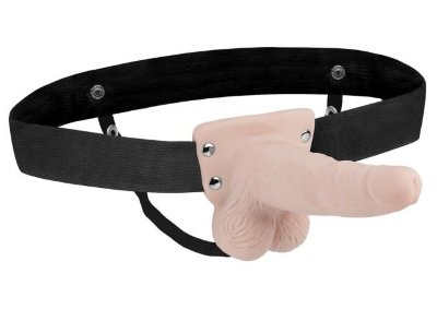 Телесный перезаряжаемый вибрострапон - 18 см. Длина: 18 см. Диаметр: 4.6 см. Окунитесь в мир пеггинга и других фантазий о проникновении с помощью универсального страпона, который можно использовать для исследования внутренней стимуляции в различных захватывающих положениях. Доминируйте над своим партнером с помощью вибрирующего фаллоимитатора на ремне, который не пугает своими габаритами и позволяет легко погрузиться в ваши чувственные фантазии. Легкая конструкция трусиков универсального размера подходит для пользователей любого роста и удобно удерживает секс-девайс на месте даже во время интенсивных действий во время любовных игры. Гладкий фаллоимитатор имеет реалистичные детали, в том числе шарики, которые будут приятно касаться вашего партнера, когда вы будете двигаться, и усиливают ощущения. Усильте приятное ощущение глубокого проникновения с дополнительной вибрацией от мощного двигателя фаллоимитатора, который заряжается через USB-порт и имеет 7 степеней вибрации. Рабочая длина - 15 см. Минимальный диаметр - 3,3 см. Страна: США. Материал: поливинилхлорид (ПВХ, PVC). Батарейки: встроенный аккумулятор.