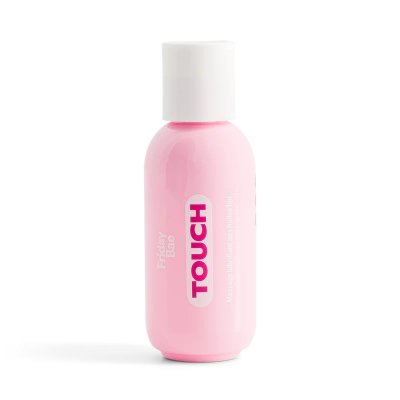 Массажное масло Friday Bae Touch - 50 мл. Friday Bae Touch - массажное масло, которое подарит вам долгое и незабываемое наслаждение. Оно подходит как для тела, так и для слизистых, поэтому после горячих ласк смело переходите к любви, не отвлекаясь на мелочи. Средство создано из 6 органических натуральных масел с легким ароматом сладкого миндаля. Не совместимо с презервативами из латекса! Sesamum Indicum Seed Oil, Cocos Nucifera Oil, Decyl Oleate, Linum Usitatissimum Seed Oil, Macadamia Ternifolia Seed Oil, Prunus Amygdalus Dulcis Oil, Simmondsia Chinensis Seed Oil, Tocopherol, Helianthus Annuus Seed Oil, Aroma, Hydrogenated Palm Glycerides Citrate. Страна: Франция. Объем: 50 мл.