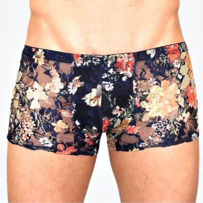 Мужские трусы-боксеры с крупным цветочным узором Мужские трусы-боксеры с крупным цветочным узором. Страна: Китай. Материал: 90% полиэстер,10% эластан.