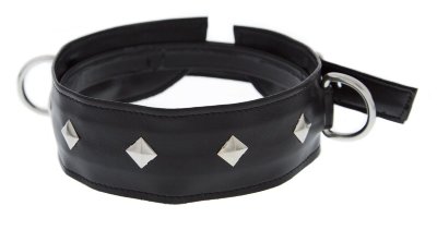 Полиуретановый ошейник с пуклями и D-кольцами Collar with Studs Полиуретановый ошейник с пуклями и D-кольцами Collar with Studs. Обхват регулируется от 31 до 43 см. Страна: Китай. Материал: полиуретан.