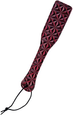 Шлепалка из материала с 3d-эффектом - 31 см. Длина: 31 см. Шлепалка из фантастического 3d материала. Моментально дает понять, кто главный и кому нужно подчиняться. Страна: Китай. Материал: искусственная кожа.