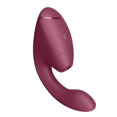Малиновый двойной стимулятор Womanizer Next Duo Длина: 19.5 см. Womanizer Next Duo — передовой двойной стимулятор, объединяющий технологию 3D Pleasure Air и Dynamic Dimension Drive от Womanizer с глубокими вибрациями точки G от We-Vibe. Устройство создано для нового уровня комбинированных оргазмов — более естественных, интенсивных и персонализированных. Технология Dynamic Dimension Drive обеспечивает движение мотора вверх-вниз, имитируя оральную стимуляцию. В сочетании с вакуумной стимуляцией клитора и вибрацией зоны G это создаёт реалистичные, глубокие ощущения, работающие в идеальном унисоне. Next Duo — самый тихий двойной стимулятор на рынке, разработанный для полной конфиденциальности без потери мощности. Устройство оснащено 14 уровнями Pleasure Air, 14 уровнями вибрации, 10 режимами вибрации и 3 уровнями Climax Control, которые регулируют глубину стимуляции. Независимые моторы позволяют настраивать каждую функцию отдельно или вместе. Дополнительные функции Smart Silence (активация только при контакте с кожей) и Afterglow (мягкое завершение) делают опыт ещё более комфортным и продуманным. Страна: Китай. Материал: силикон. Батарейки: встроенный аккумулятор.