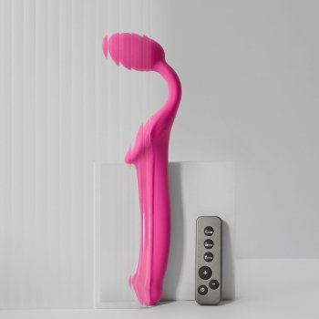 Ярко-розовый безремневой страпон Strap-on-me Vibrating Bendable Strap-On size XL
