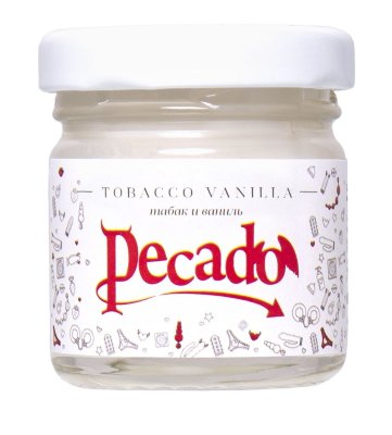 Массажная свеча Tobacco Vanilla - 35 мл. Массажная свеча Tobacco Vanilla от Pecado – маленький помощник, для разнообразия прелюдий любого романтического вечера. С ним каждое касание к коже нежное и желанное. Просто зажгите свечу, и наполните комнату возбуждающим, легким ароматом. Дождитесь пока расплавится масло, погасите пламя, нанесите на кожу. И насладитесь чувственными прикосновениями, сделанный руками или обнаженным телом любимого партнера. Массажная свеча изготовлена полностью из безопасных материалов вручную. Теплое масло не обжигает, так как температура плавления составляет 40 градусов. Оно хорошо распределяется, благодаря нежной и не липкой текстуре. Отлично впитывается и увлажняет кожу. После нанесения на теле не остается ощущение «пленки». При попадании на ткань, легко смывается горячей водой. Свеча легкая, компактная, занимает мало места и ее удобно брать с собой в путешествие. Маленькая баночка с минималистичным дизайном аккуратно впишется в любой интерьер помещения. Можно использовать для массажа, самомассажа, домашнего СПА-ухода, а также в качестве увлажняющего косметического средства. С массажной свечой от Pecado, ваши прелюдии станут запредельно возбуждающими. масло кокосовое, миндальное масло, соевый воск, аромамасло. Страна: Россия. Объем: 35 мл.