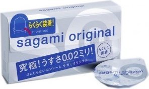Ультратонкие презервативы Sagami Original QUICK - 6 шт. Длина: 17 см. Sagami Original QUICK… ещё никогда презервативы не надевались так просто и быстро – раз, и готово! Нужно вскрыть упаковку, раскрыть кондом на длину головки, потянуть за специальную ленту, и вот уже вы во всеоружии. Помимо лёгкости надевания эти японские презервативы могут похвастать и толщиной – всего 0,02 мм! Sagami Original QUICK – к экстазу, быстро! В упаковке - 6 шт. Толщина стенки - 0,02 мм. Номинальная ширина - 55 мм. - Регистрационное удостоверение РФ: ФСЗ 2010/05996 - Дата регистрации медицинского изделия: 05.02.2010 г. - Срок действия регистрационного удостоверения: бессрочно - Представитель изготовителя медицинского изделия: - - Номер модели: 69667. Страна: Япония. Материал: полиуретан. Объем: 6 шт.