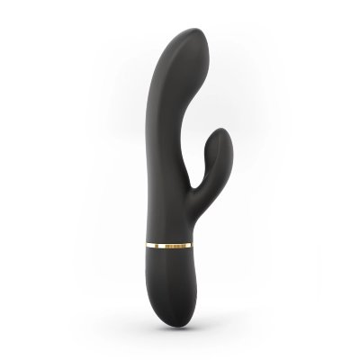 Черный вибратор-кролик Dorcel Glam Rabbit - 21 см. Длина: 21 см. Диаметр: 3.5 см. Красота и утонченность! Glam Rabbit - идеальный кролик для тех, кто хочет удовлетворить свои желания с элегантностью! 2 сверхмощных моторчика будут стимулировать зону G и клитор, а гибкость игрушки идеально адаптируется к вашим изгибам (гибкий и клиторальный, и вагинальный отросток). 10 режимов вибрации для еще большего количества ощущений! Огромным плюсом кролика является его водонепроницаемость и аккумулятор. Компактных размеров - благодаря этому вы можете взять игрушку с собой в путешествие. Кролик Glam Rabbit - относится к классическому кролику, очень комфортной и самое главное правильной анатомической формы. Идеально подойдет для техники Мост. В комплекте зарядный шнурок и сумочка для хранения. Водонепроницаемость - waterproof IPX7, защита при погружении на глубину до 1 метра длительностью не более 30 минут. Ручка вибратора практична и позволяет легко и интуитивно управлять игрушкой с помощью кнопки на передней панели. Страна: Китай. Материал: силикон. Батарейки: встроенный аккумулятор.