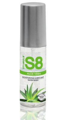 Лубрикант на водной основе S8 Aloe Vera Lube с алоэ вера - 50 мл. Премиальная смазка, основным компонентом которой является алоэ вера. Идеальна для тех, кто ищет максимально безопасную тела смазку, которая не будет раздражать даже самую чувствительную кожу. Лубрикант великолепно скользит и долго не высыхает. Алоэ вера известно своими увлажняющими свойствами, поэтому продукт хорошо подойдет для сухой кожи и тех, у кого мало или вовсе отсутствует естественная смазка. На водной основе. Содержит только натуральные компоненты. Без сульфатов, парабенов, глютена, красителей, фталатов. Продукт, одобренный медициной. Не нарушает pH-баланс. Подходит для чувствительной кожи. Идеально увлажняет. Совместима с любыми презервативами и секс-игрушками. Страна: Нидерланды. Объем: 50 мл.