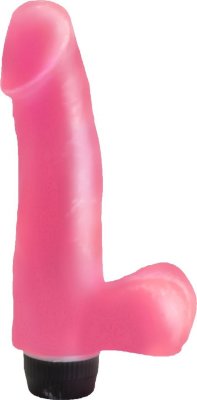 Нежно-розовый гелевый вибратор-фаллос - 16,5 см. Длина: 15.5 см. Диаметр: 3.9 см. Желаете достичь сексуально разрядки и получить максимум удовольствия даже в то время, когда партнер далеко? Порадуйте себя этой сексуальной игрушкой! Соблазнительный виброфаллос в виде возбужденного члена с чувственной пухлой головкой и набухшими от желания венками удивит вас своими способностями дарить наслаждение. Пульт-колесико в основании дилдо позволяет регулировать скорость вибрации. Страна: Россия. Материал: поливинилхлорид (ПВХ, PVC). Батарейки: 2 шт., тип AA.
